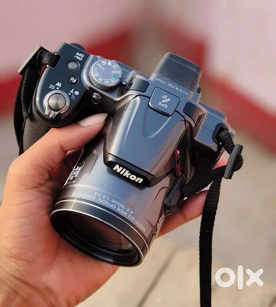 Nikon coolpix p520