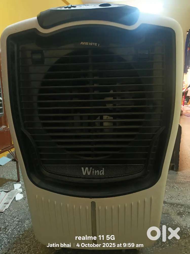 Cooler in best condition urgent sell