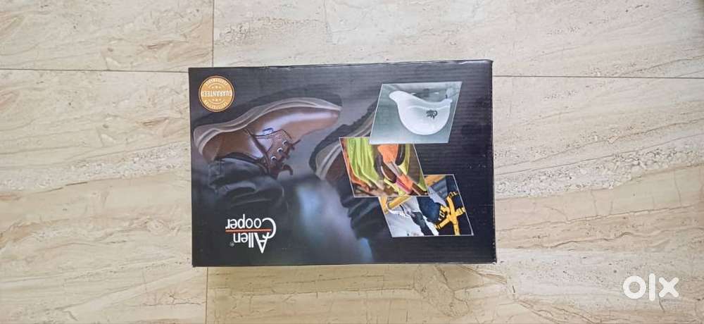 Safety shoes brand new