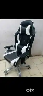 Brand new Gaming Revolving office chair available at wholesale price