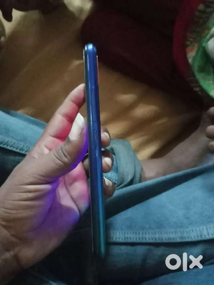 Vivo y 15 4 - 64 gb