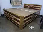 Bed having attractive design in King size 6/6.5