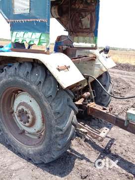 Powertrac tractor
