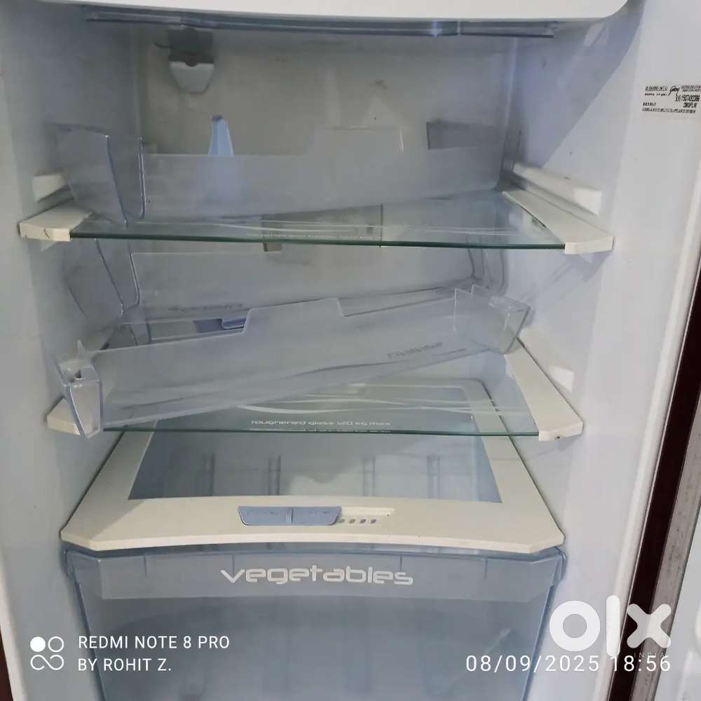 Godrej 210 ltrs single door fridge for sell