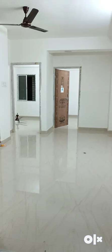 2 Bhk flat for rent in Kestopur just 13,000-/ near samarpally 206 fd