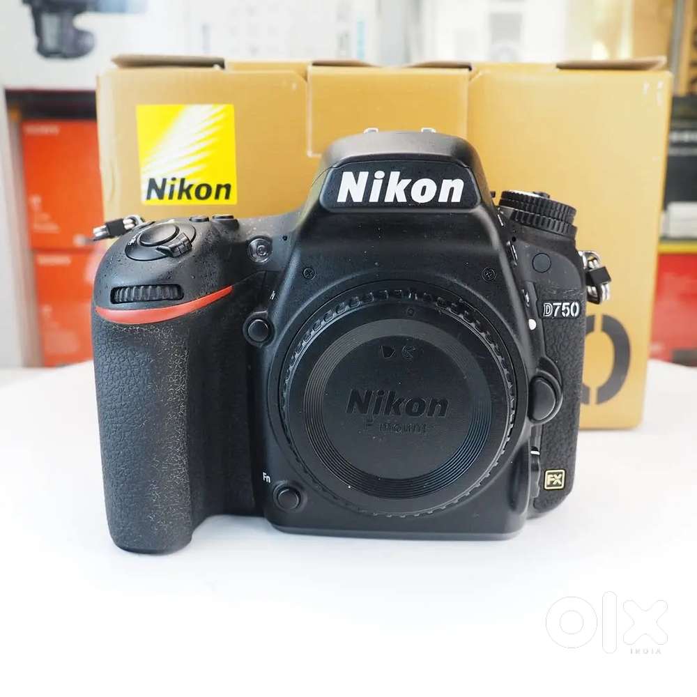 Nikon D750 Camera 24.3mp Body Good Condition w 3643 Shutter count
