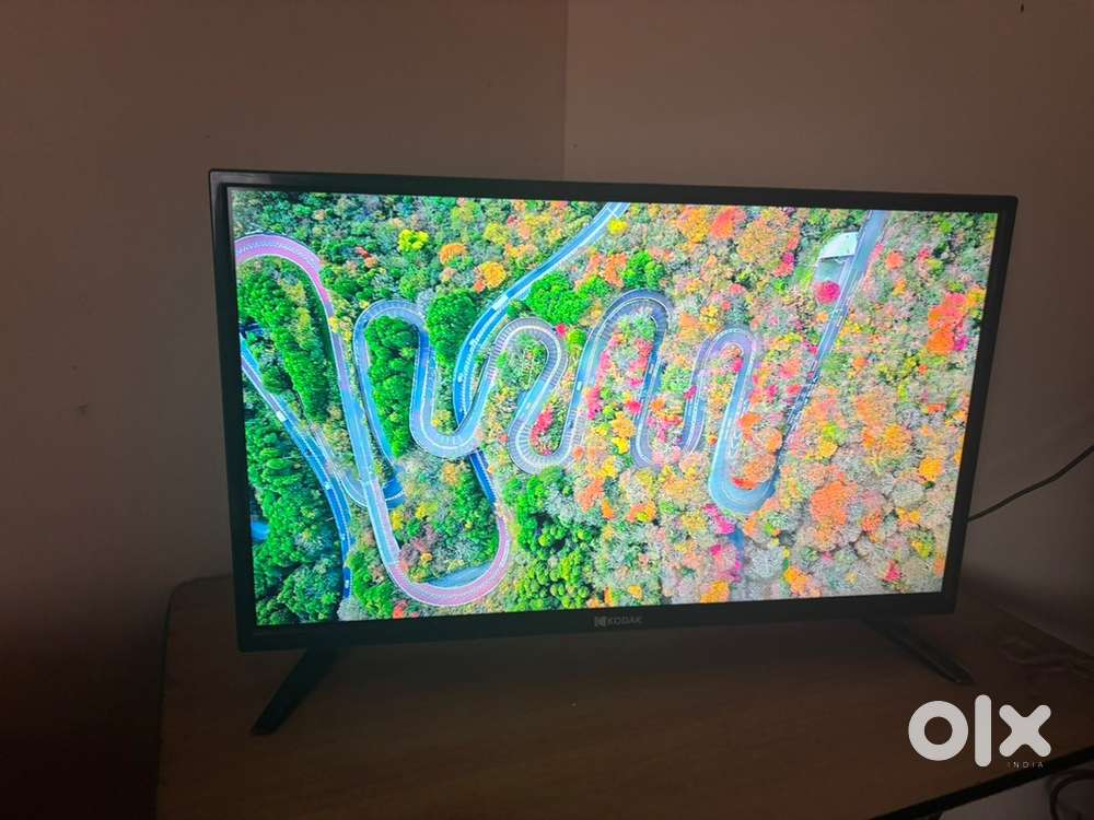 KODAK 7XPRO 32” HD Smart Android LED TV