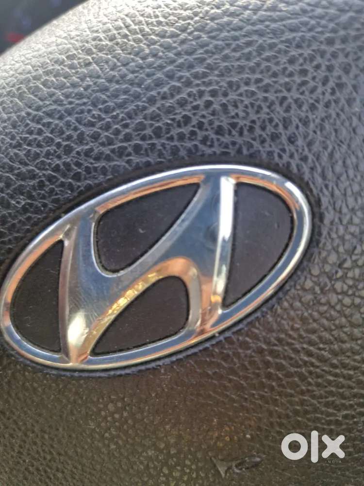 PA Job post for only good looking female condidate