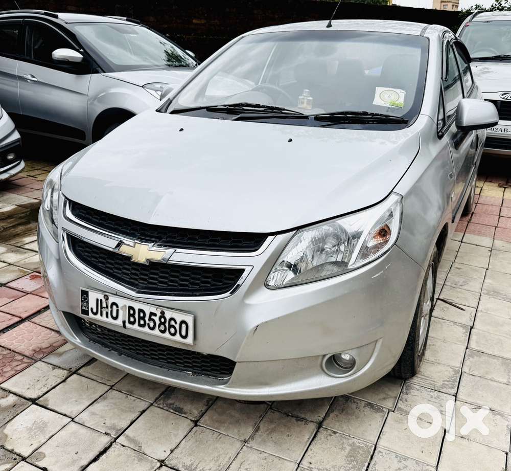 Chevrolet Sail LT ABS, 2013, Petrol