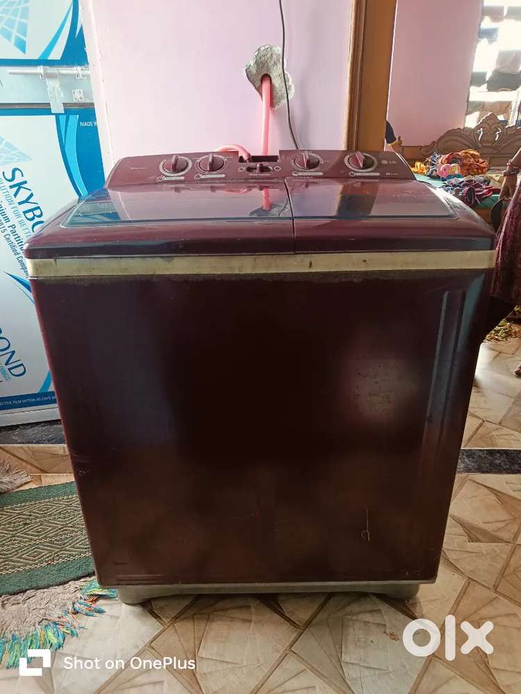 LG Washing Machine ( Semi automatic)