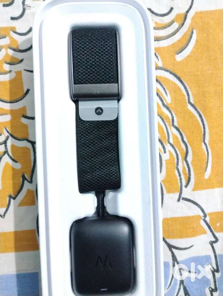 Whoop Peak Fitness Band