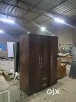 3 door wadrobe sale we are munfactures all types of furniture