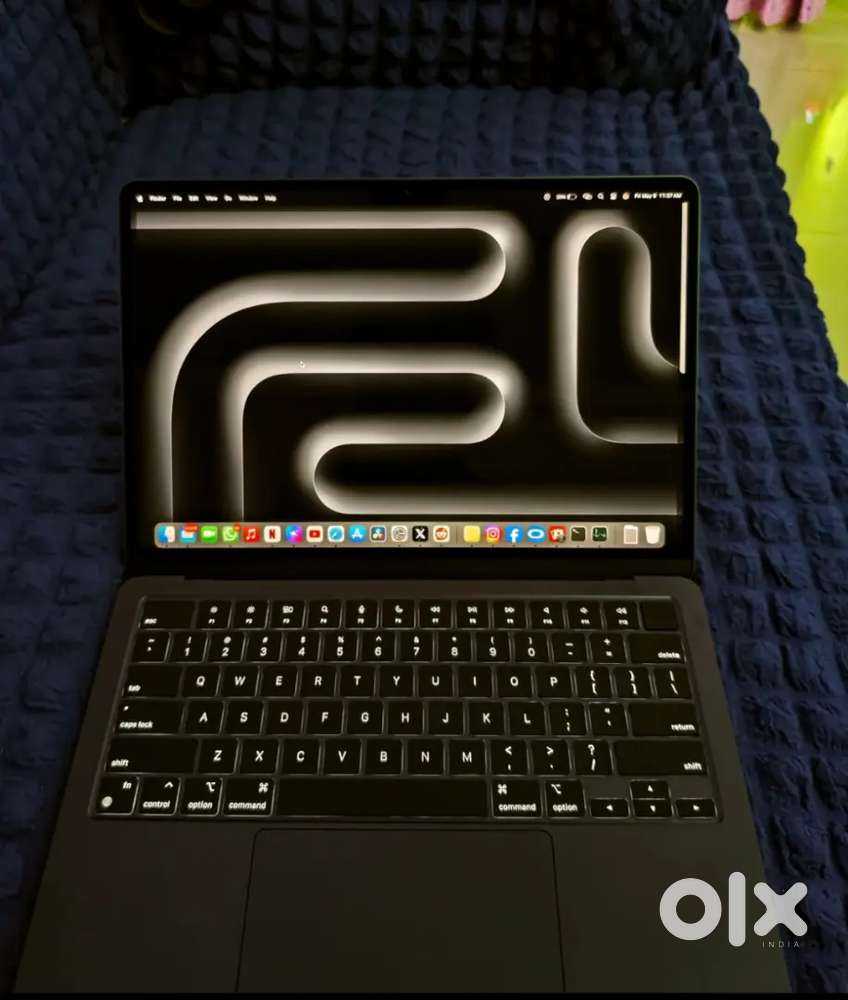 macbook air m2