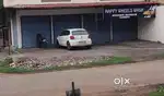 4 shops for rent on main road with parking space