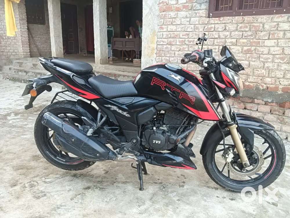 Apache RTR 200 4v