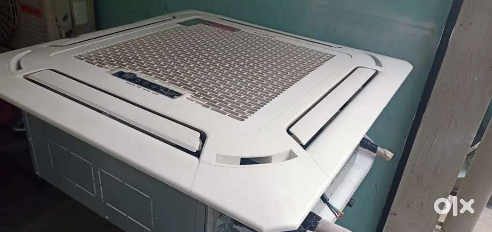 BLUE STAR Ductaibal AC Cassette AC spilt AC towar AC ...good condition