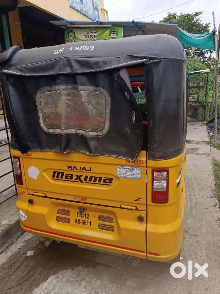 Bajaj auto maxmo