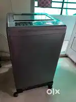 Whirlpool Automatic washing machine with stand
