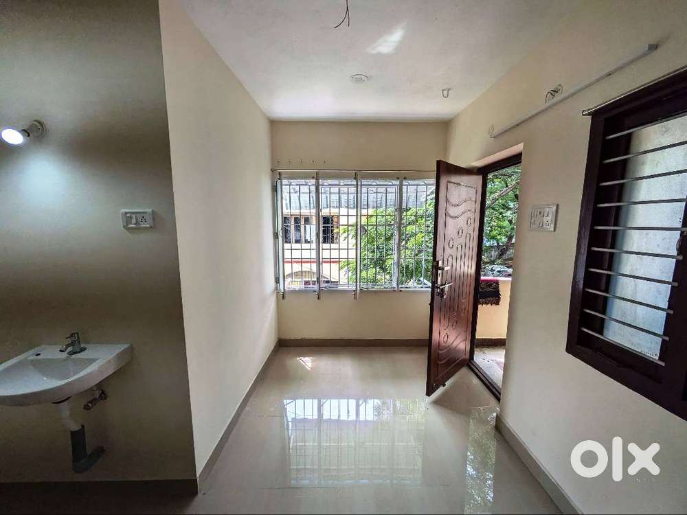 3 BHK-GATED COMMUNITY @ Anna Nagar West !