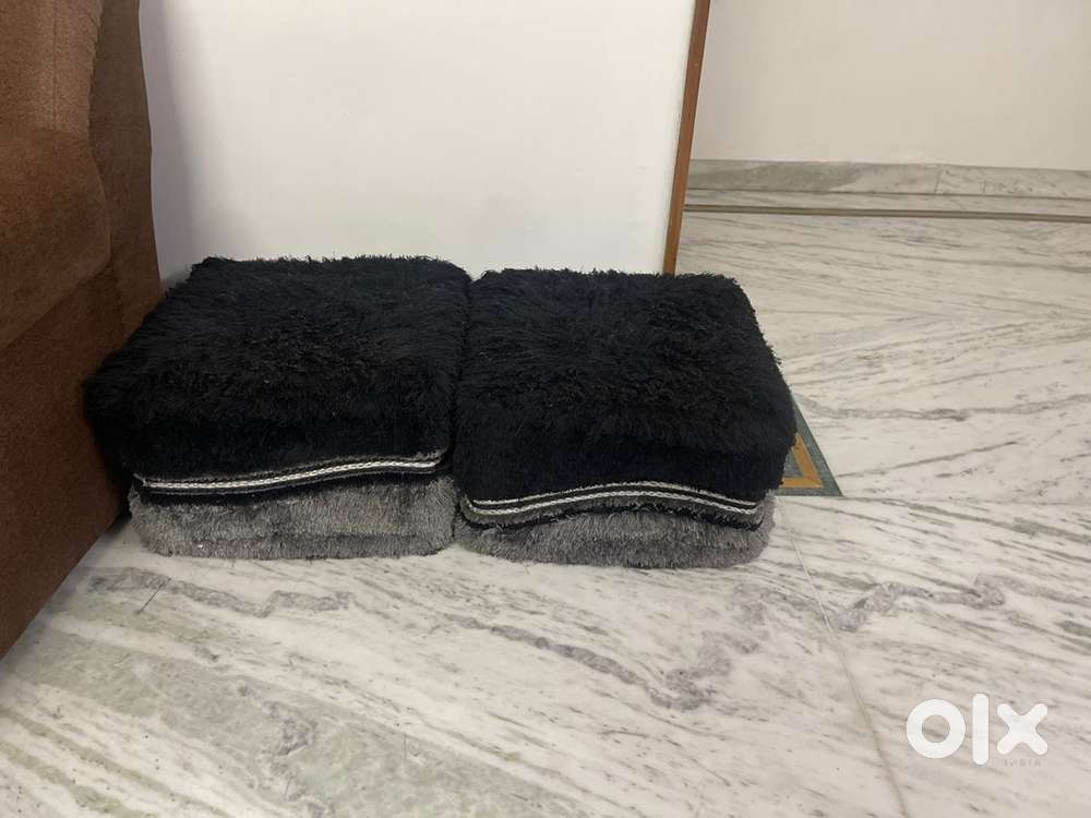 2 small stools
