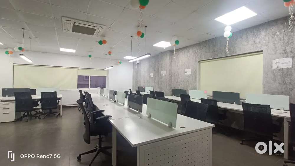 25 Workstations 2 Cabins plug and play office for Rent