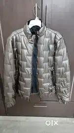 YOIQI Men's puffer jacket