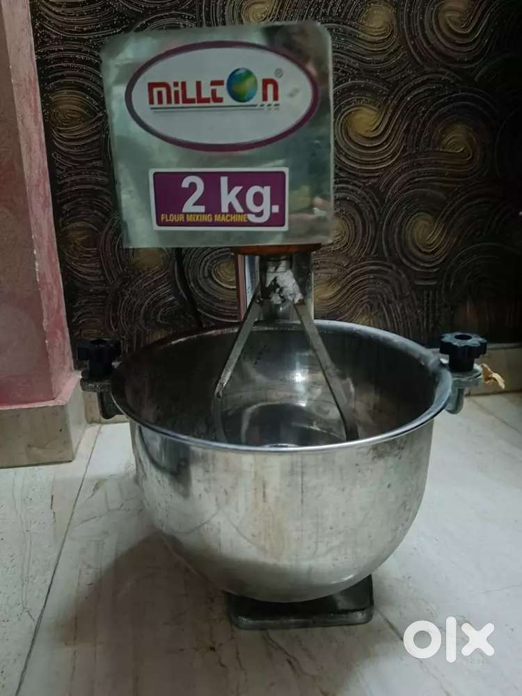 Aata mekar