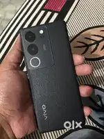 V29 5g- 12/256 with box/charger/bill