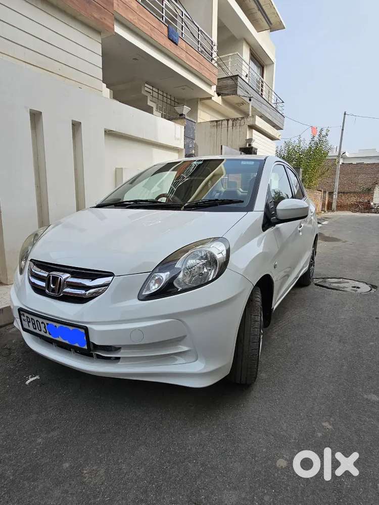 2013 Honda Amaze T.White  2nd Owner  75K Kms Excellent Condition