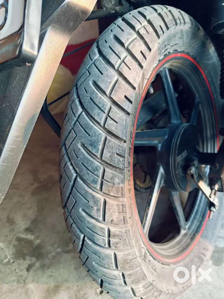 Apollo tyre 120/80/17