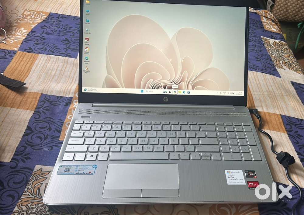 HP Laptop 15 inch