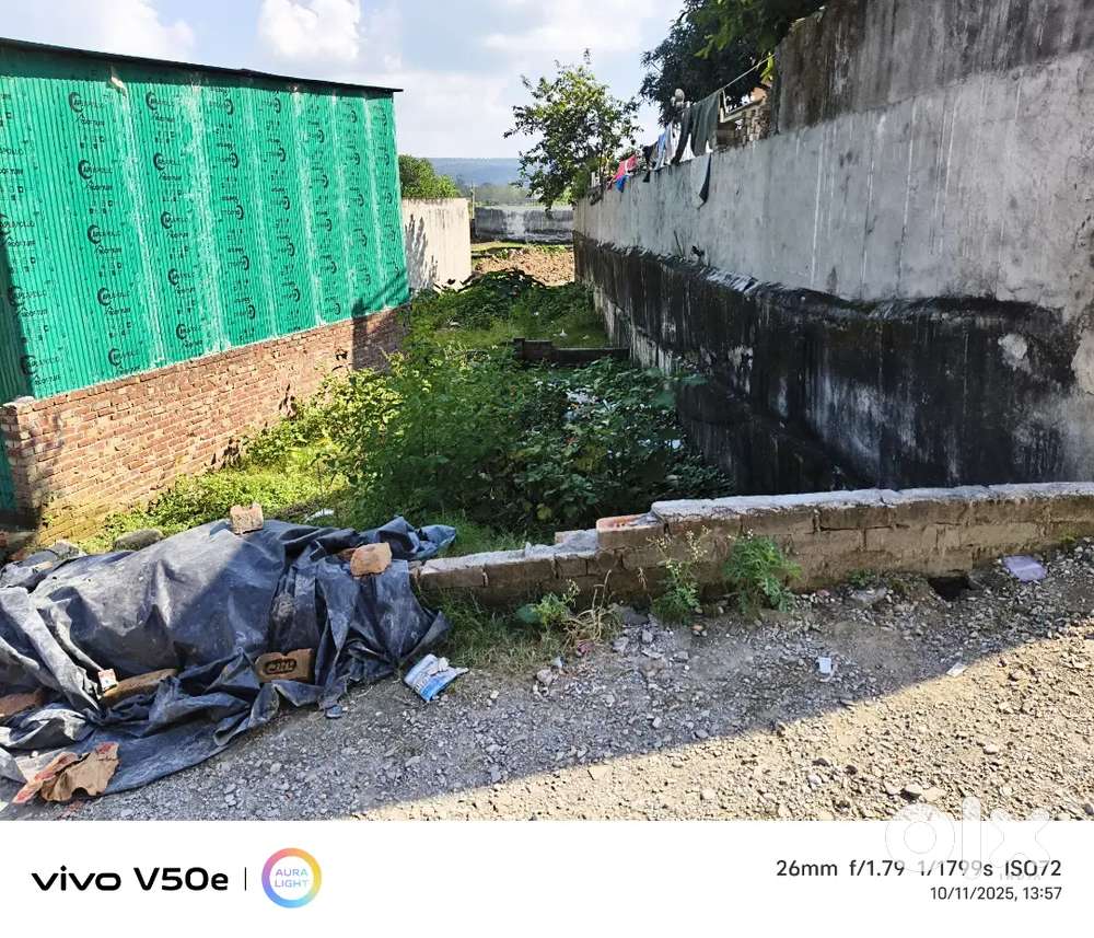 100 gaj plot suitable for commercial as well as house purpose