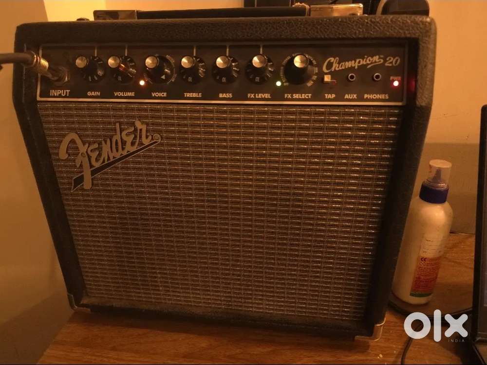 Guitar amp fender champion 20