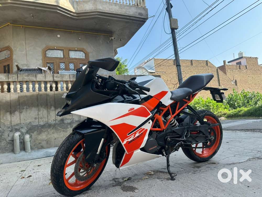 BAJAJ KTM RC200 MODEL 2018