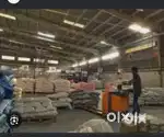 Grocery werehouse packing