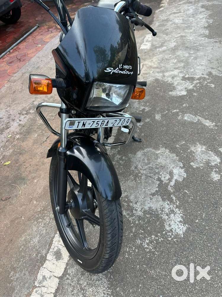 SPLENDOR PLUS 2024 12k km DRIVEN