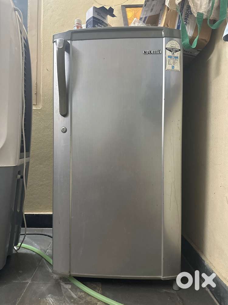 Croma single door refrigerator
