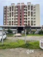 90% लॉनेबल 2 बीएचके फ्लेट मैने रोड की टाउनशिप में