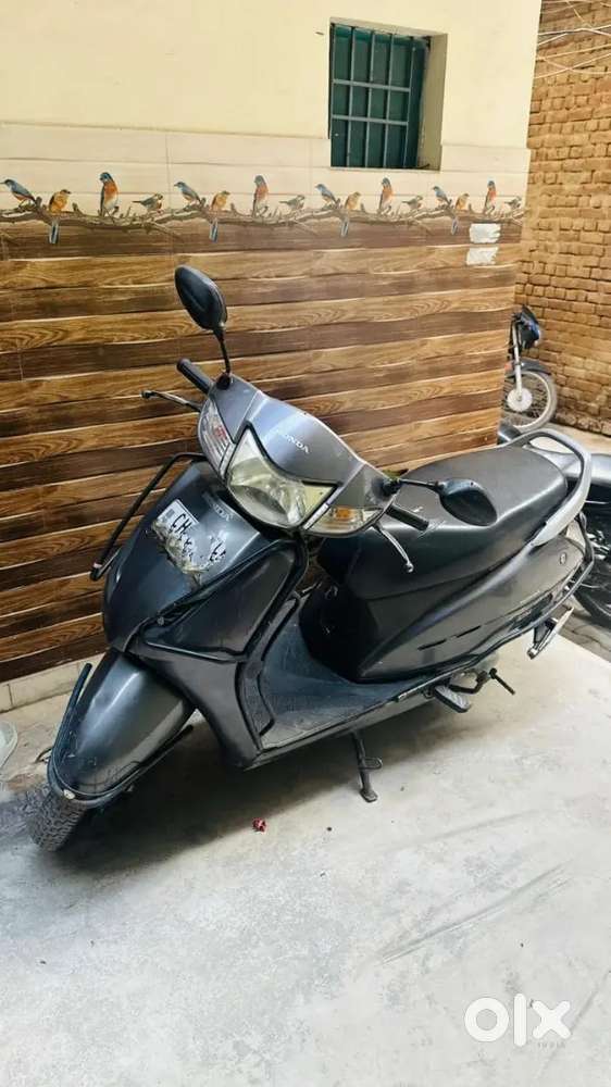 Hona Activa 2011 Model CH Number