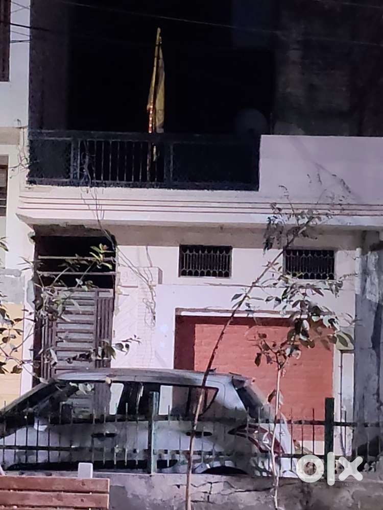 Good location independent house