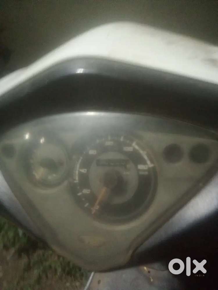 Super hay gadi kisko Lina hay bolia