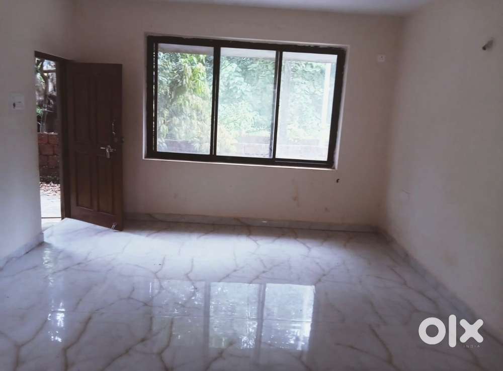 Row House for sale in verna