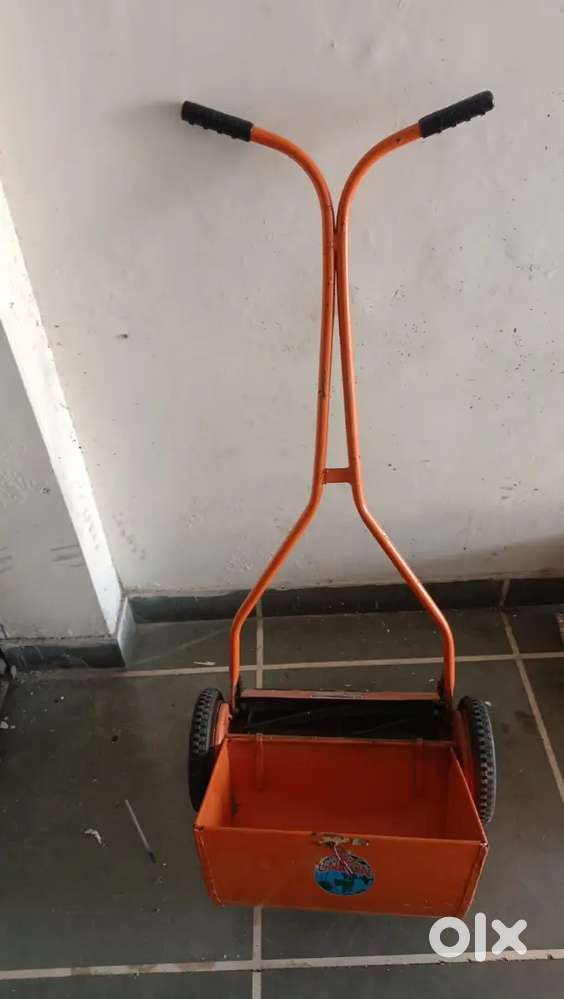 Grass cutting machine