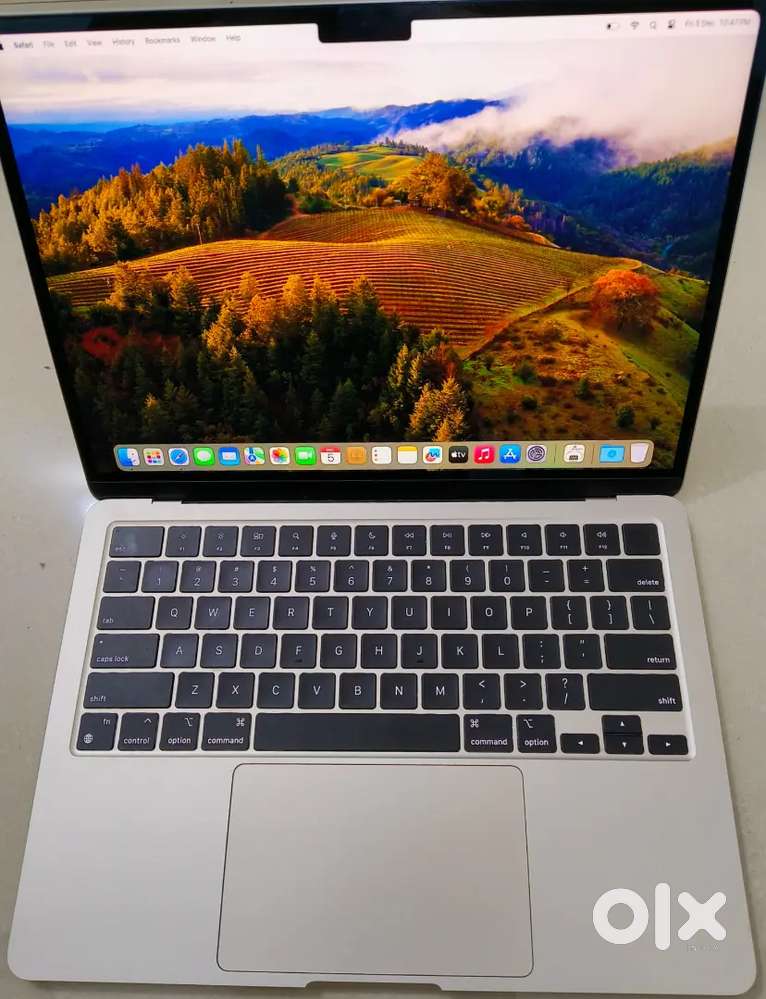 MacBook Air M2 2022 15Month Old