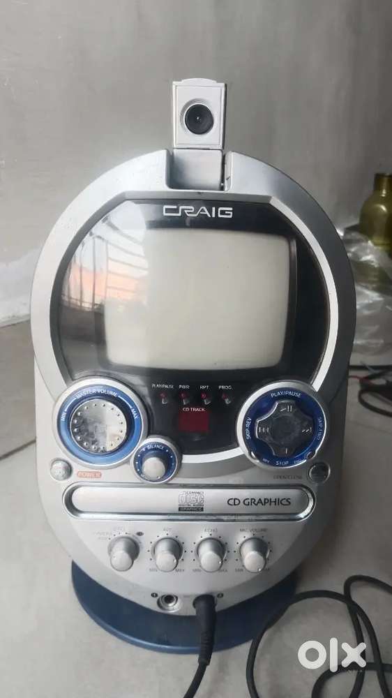 Vintage CD graphic kareoke Syatem