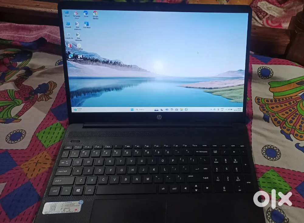 HP laptop core i3 , 13th generation 512 SSD 8 Ram new condition