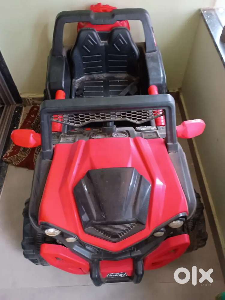 Kids toy car with remote control