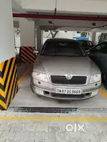 Skoda Laura 2007 Diesel 100000 Km Driven