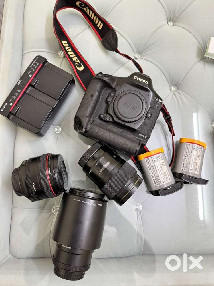 Canon 1 dx mark 3, 50mm 1.2 , 100mm 2.8 macro usm and sigma 1.4 35 mm