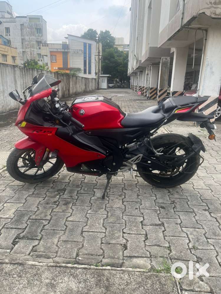 Yamaha R15 V4 rare red colour for sale